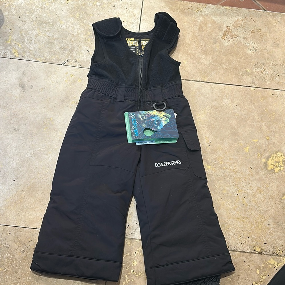 Toddler Boulder Gear Snow Suit Size 2T